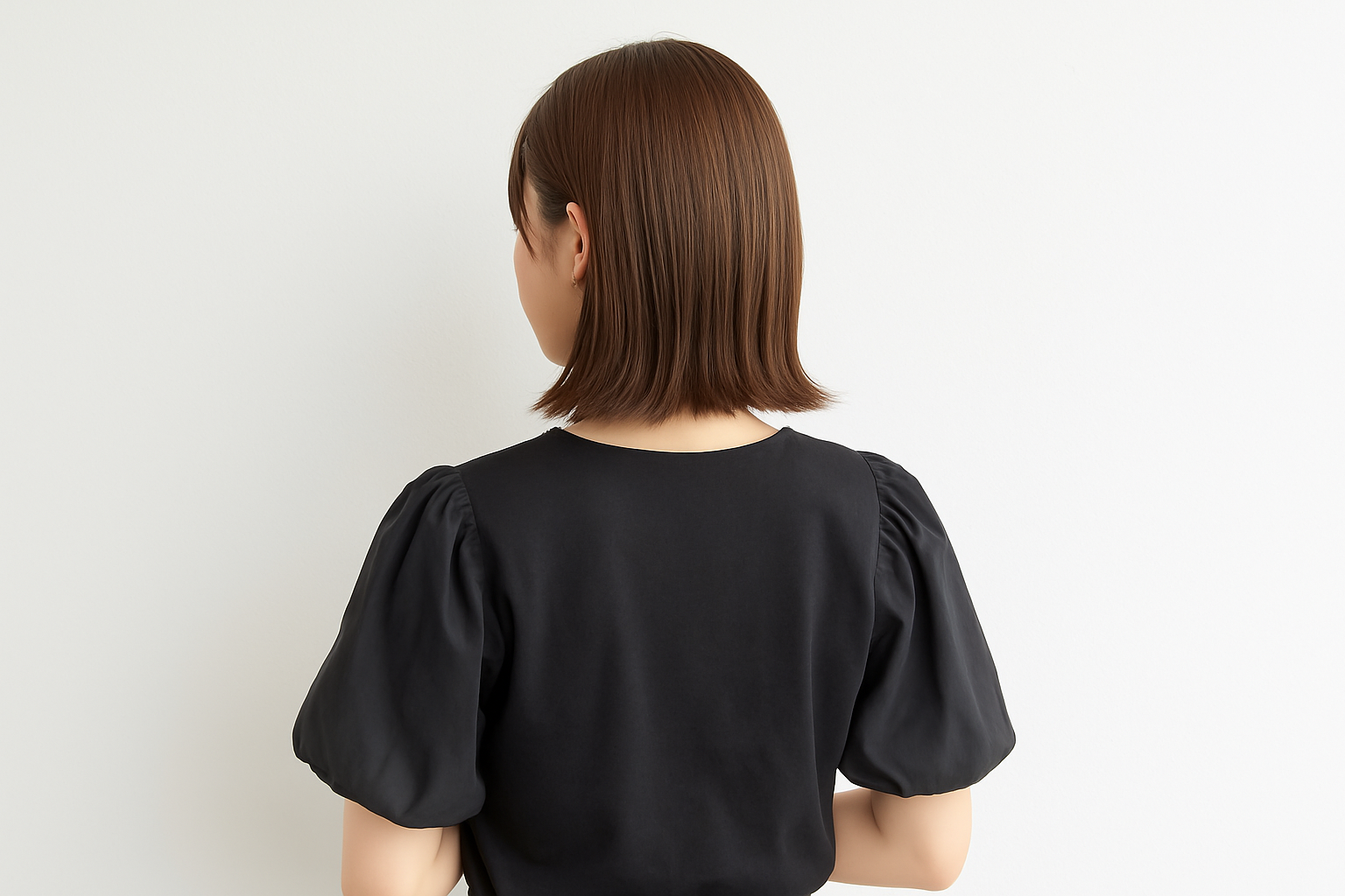 切りっぱなし×ストレートライン