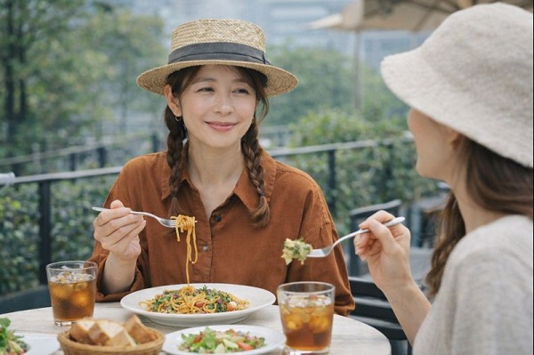 40代のバケットハットに似合うヘアアレンジ9選：まとめ